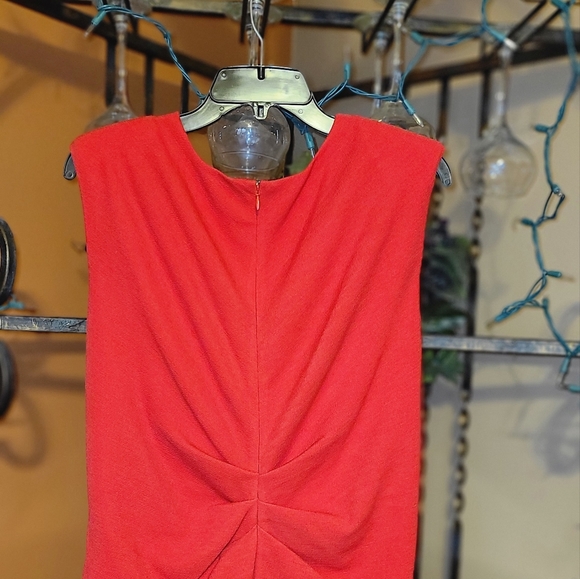 Adrianna Papell Sophiscated V-Neck Tie Waist Sheath Dress. - Picture 6 of 6